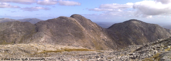 BenCorr and Derryclare from Bencolladhduff